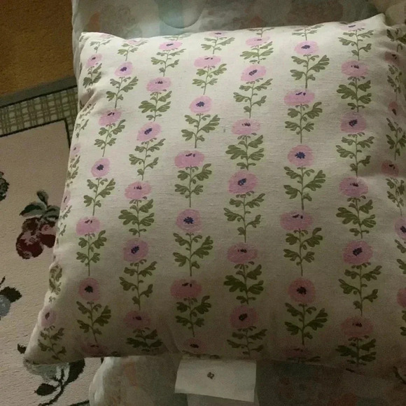 Easter Pillow - Picture 2 of 2